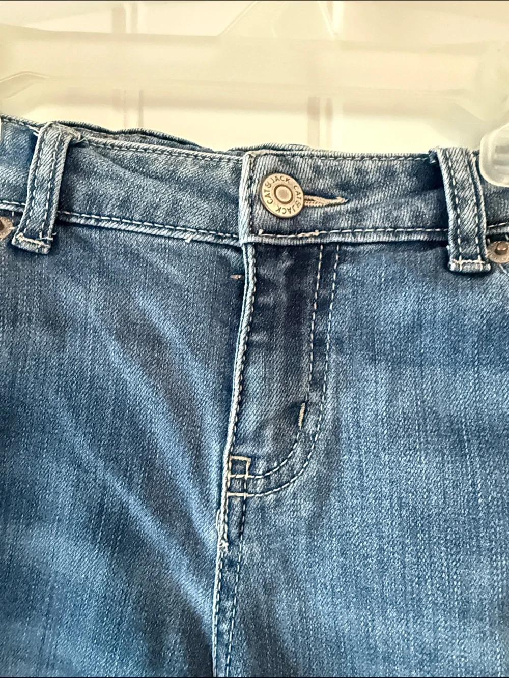 Gently worn Cat & Jack girls Light Blue Frayed Hem Denim Shorts
